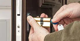 Universal Locksmith Store Minneapolis, MN 612-568-1063