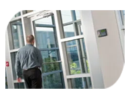 Universal Locksmith Store Minneapolis, MN 612-568-1063 - sb-com-01